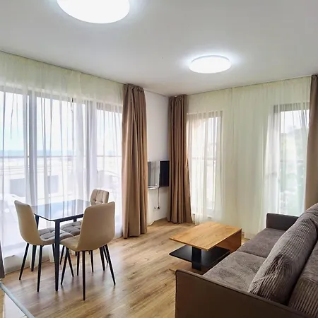 Cabacum Pleasure Beachfront - 50m To And Pool
