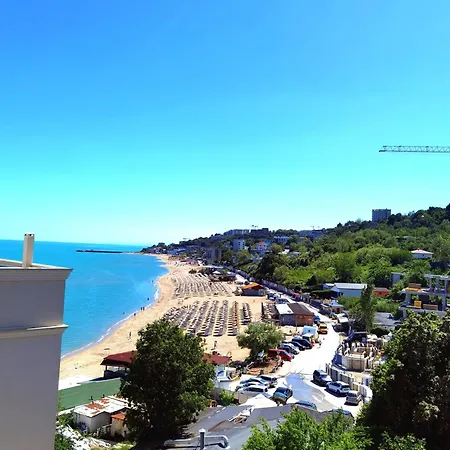 Cabacum Pleasure Beachfront - 50m To And Pool *