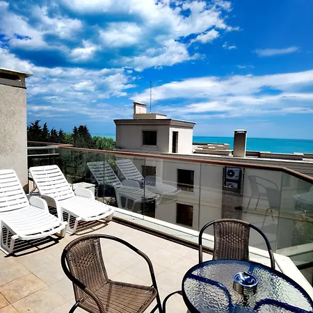 شقة Cabacum Pleasure Beachfront - 50m To And Pool فارنا